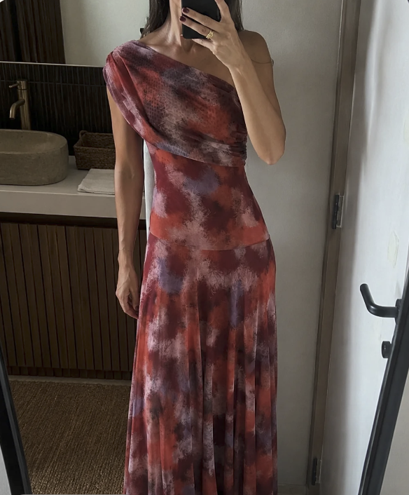 Elena T