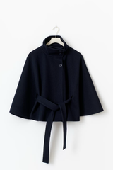 Cayetana™ | Capa elegante con cintura ajustable - Aura Barcelona - imagen 10